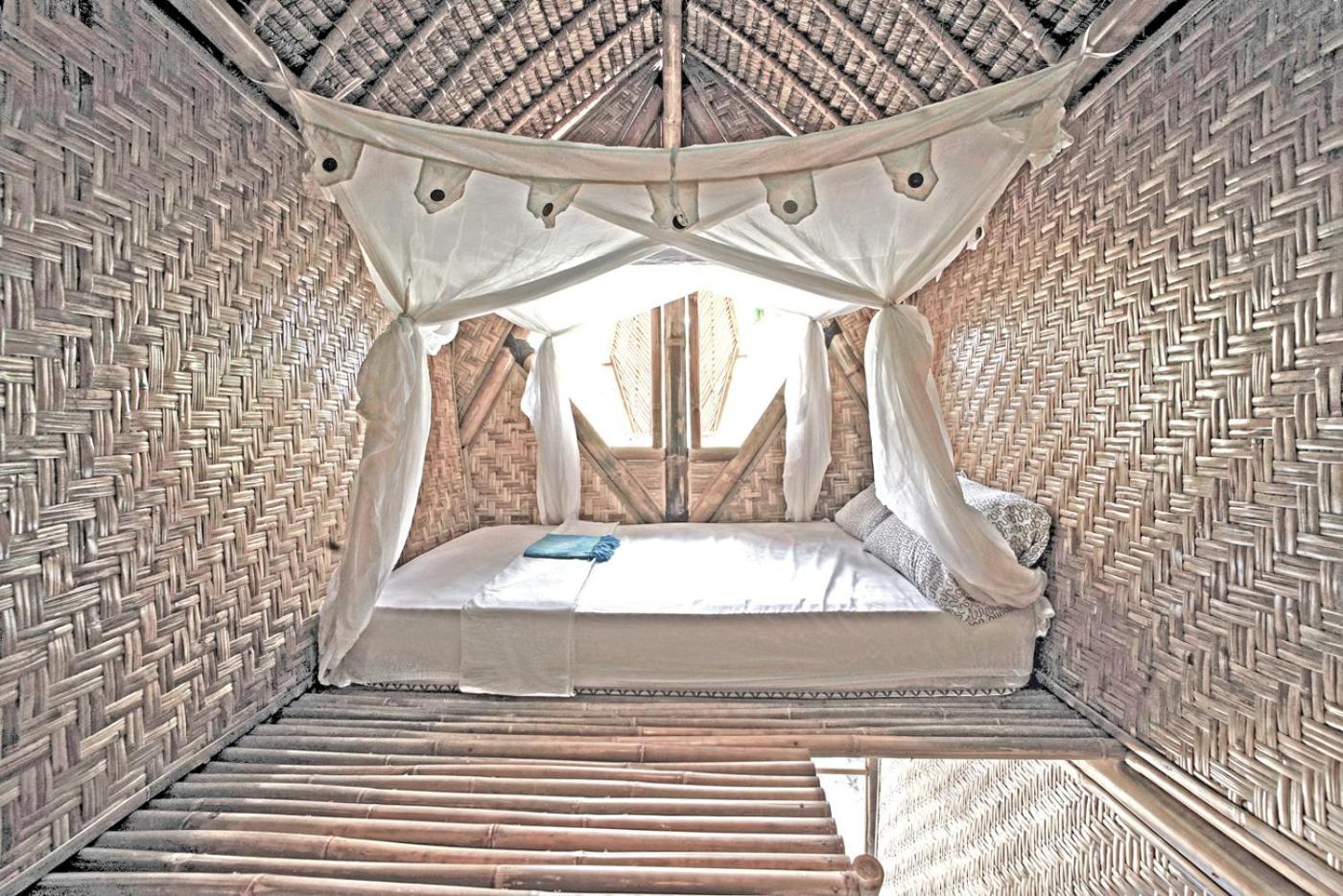 Отель Batu Bambu Kuta  Экстерьер фото